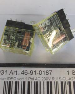 Relay IDEC Black 1 Pol AC 230V RJ1S-CL-A230